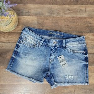🆕️Mavi Jeans Emily Raw Fray Hem Jean Shorts